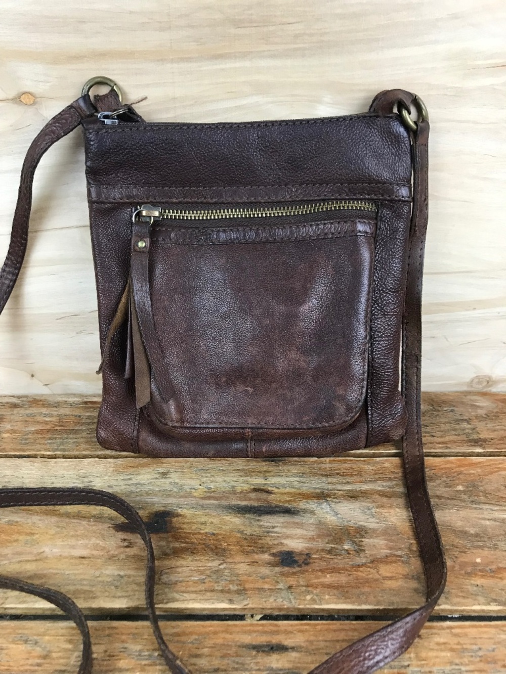 VTG FOSSIL Dark Brown Leather Crossbody Organizer Handbag Boho Thin Purse Bag